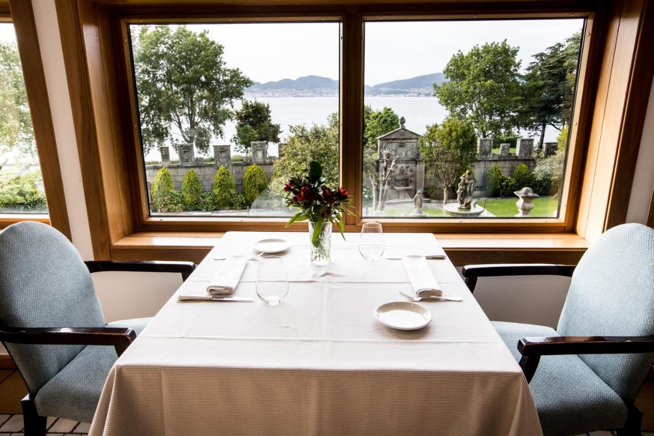 Pazo Los Escudos Hotel Spa & Resort Vigo Eksteriør billede Restaurant